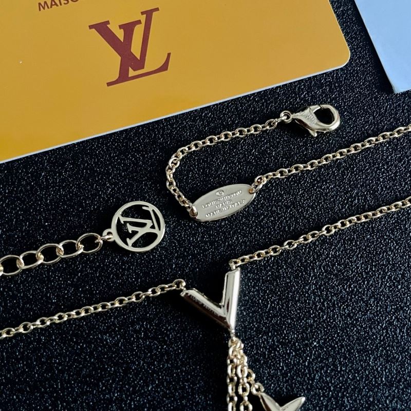 Louis Vuitton Necklaces